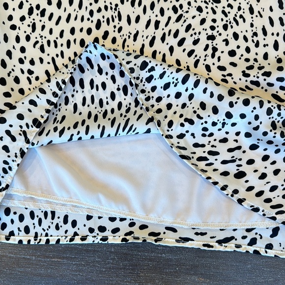 Fab’rik One Shoulder Animal Print Puff Sleeve Cream Black top Size S EUC Cheetah - Picture 5 of 9